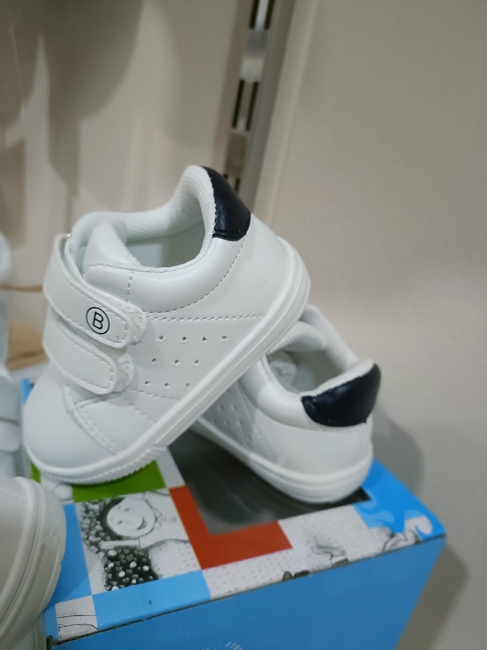 Zapatilla casual A1855