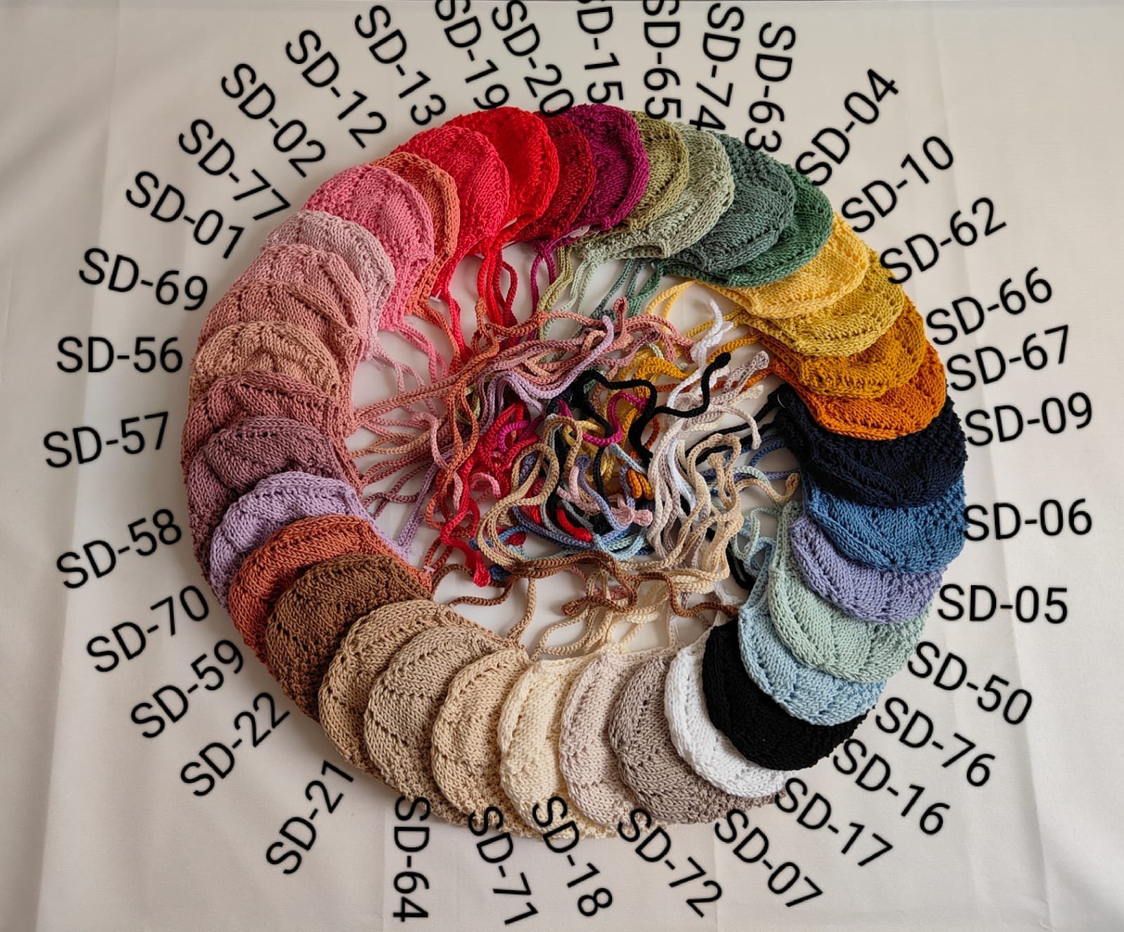 conjunto gorrito+patucos - Imagen 2